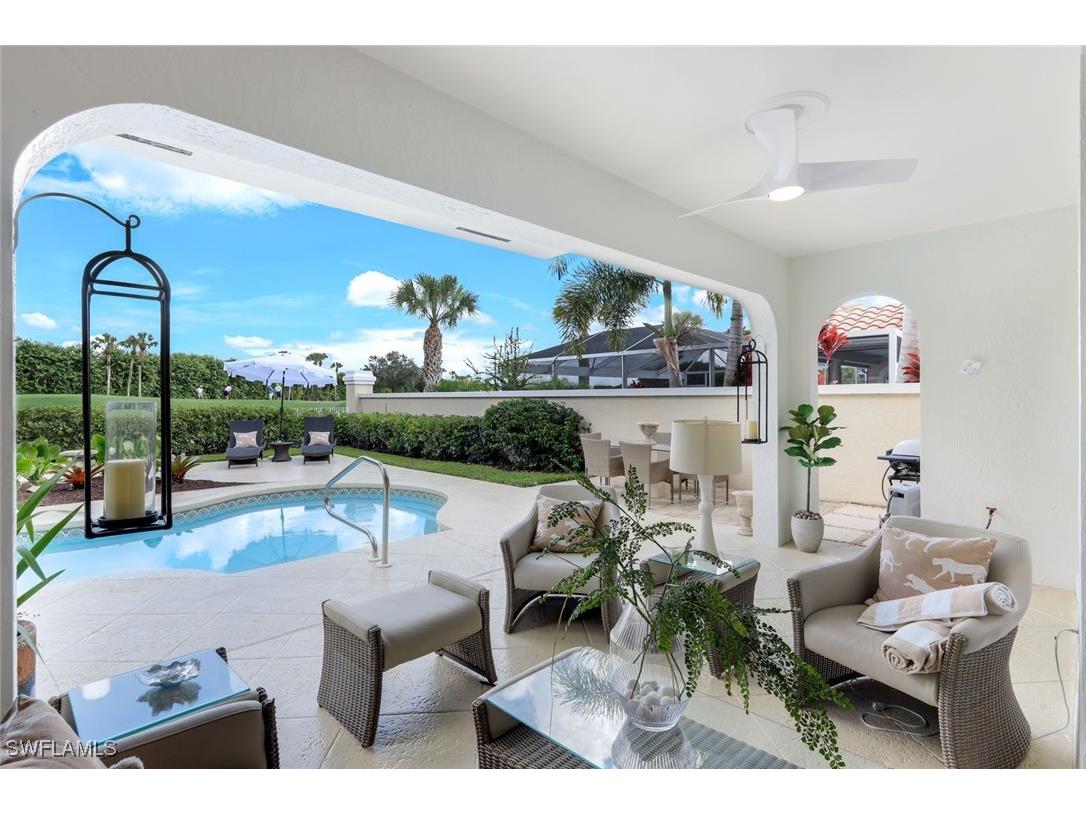 211 Via Napoli Naples FL 34105 225077412 image6