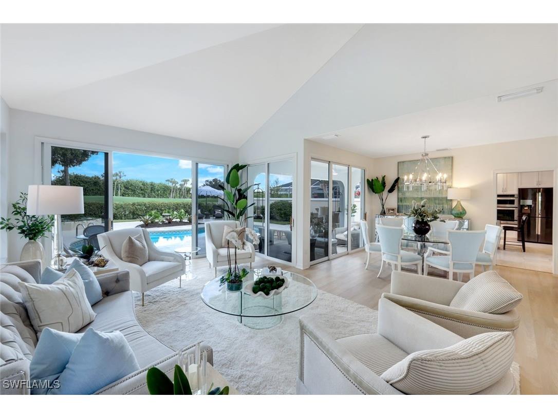 211 Via Napoli Naples FL 34105 225077412 image9