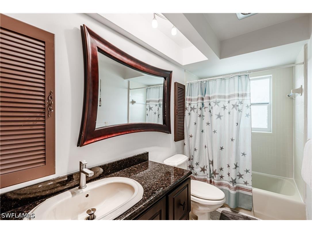 211 W Flamingo Circle Marco Island FL 34145 226013818 image12
