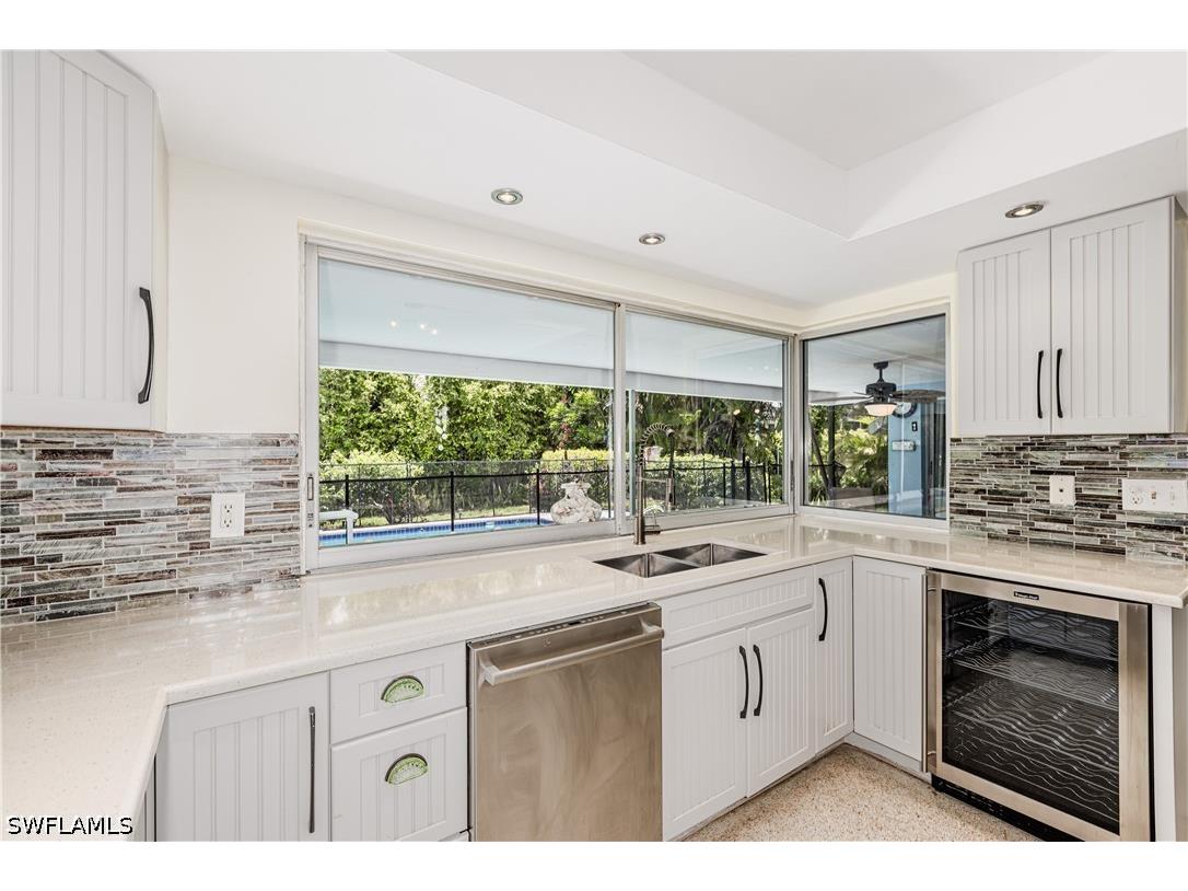 211 W Flamingo Circle Marco Island FL 34145 226013818 image2