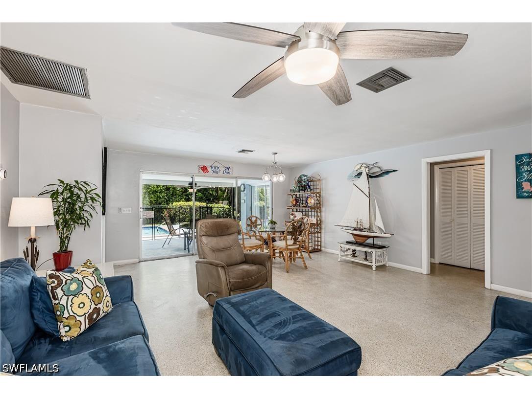 211 W Flamingo Circle Marco Island FL 34145 226013818 image3
