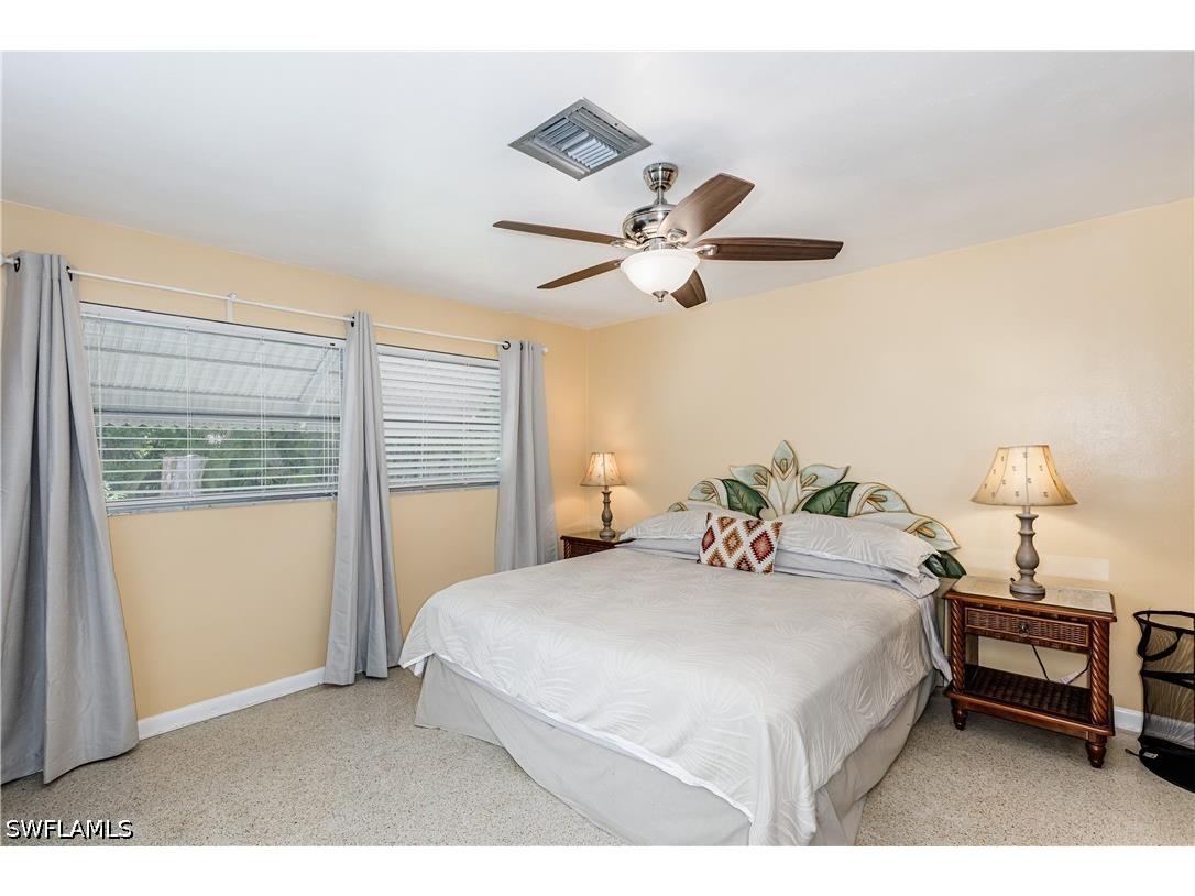 211 W Flamingo Circle Marco Island FL 34145 226013818 image8