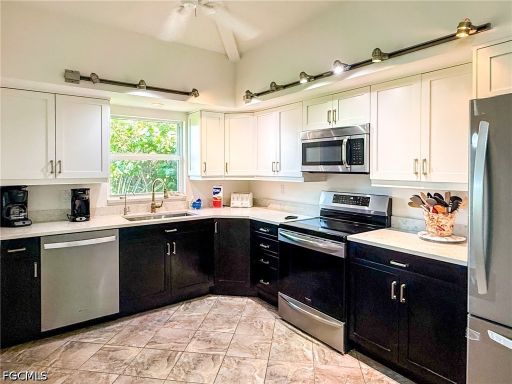 211 White Pelican Drive Upper Captiva FL 33924 2026013789 image19