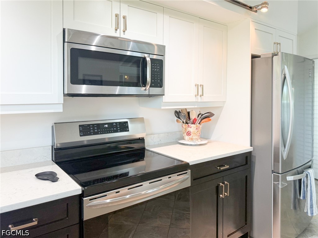 211 White Pelican Drive Upper Captiva FL 33924 2026013789 image21