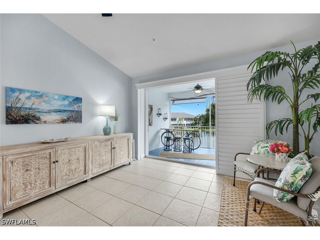 2110 Cay Lagoon Drive #122 Naples FL 34109 226013779 image2
