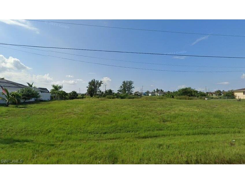 2110 NW 4th Street Cape Coral FL 33993 223092586 image1