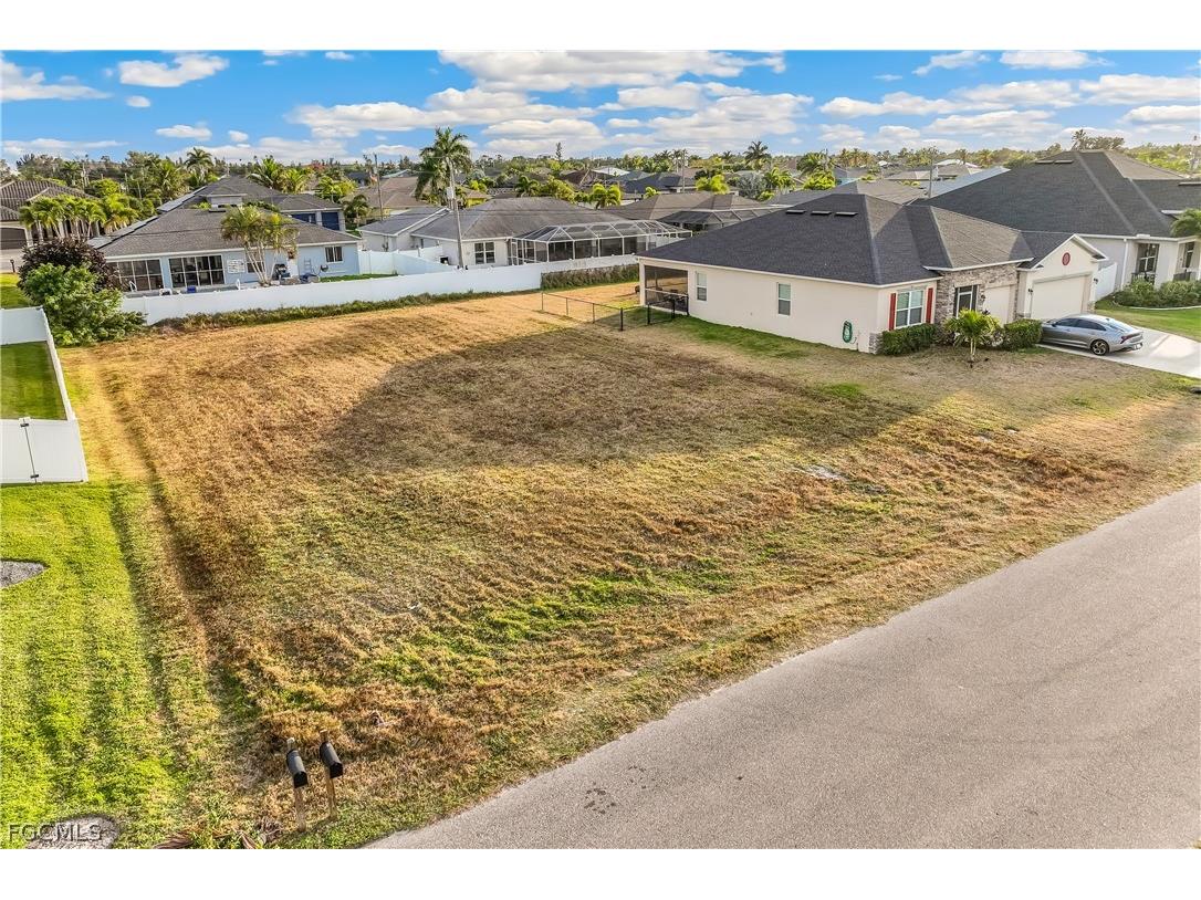 2110 SW 30th Street Cape Coral FL 33914 2026010285 image3