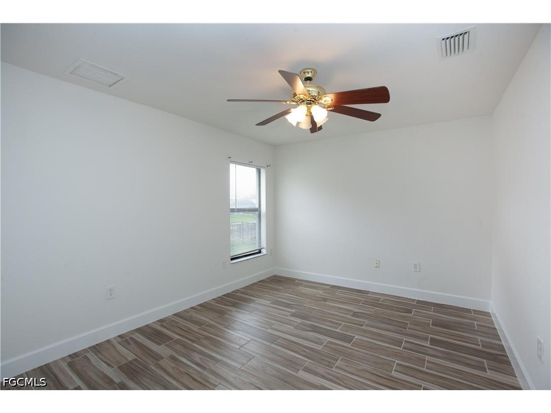 2110 SW 38th Terrace Cape Coral FL 33914 2026009193 image16