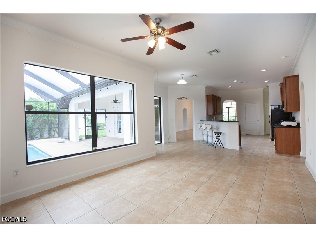 2110 SW 38th Terrace Cape Coral FL 33914 2026009193 image6