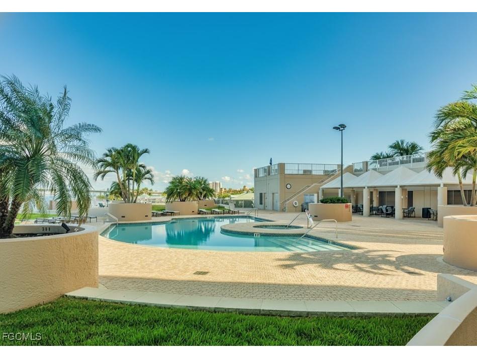 2110 W 1st Street #101 Fort Myers FL 33901 2026000204 image27