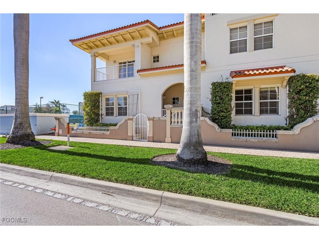 2110 W 1st Street #103 Fort Myers FL 33901 2025023214 image24