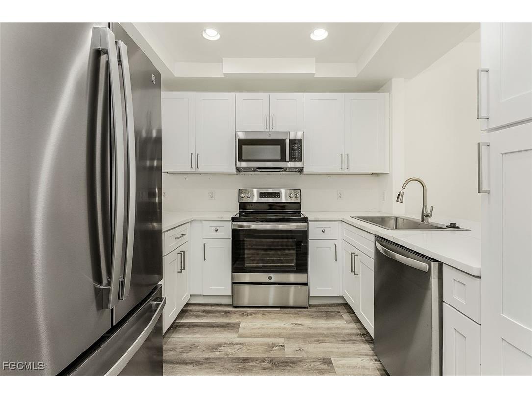 2110 W 1st Street #103 Fort Myers FL 33901 2025023214 image8