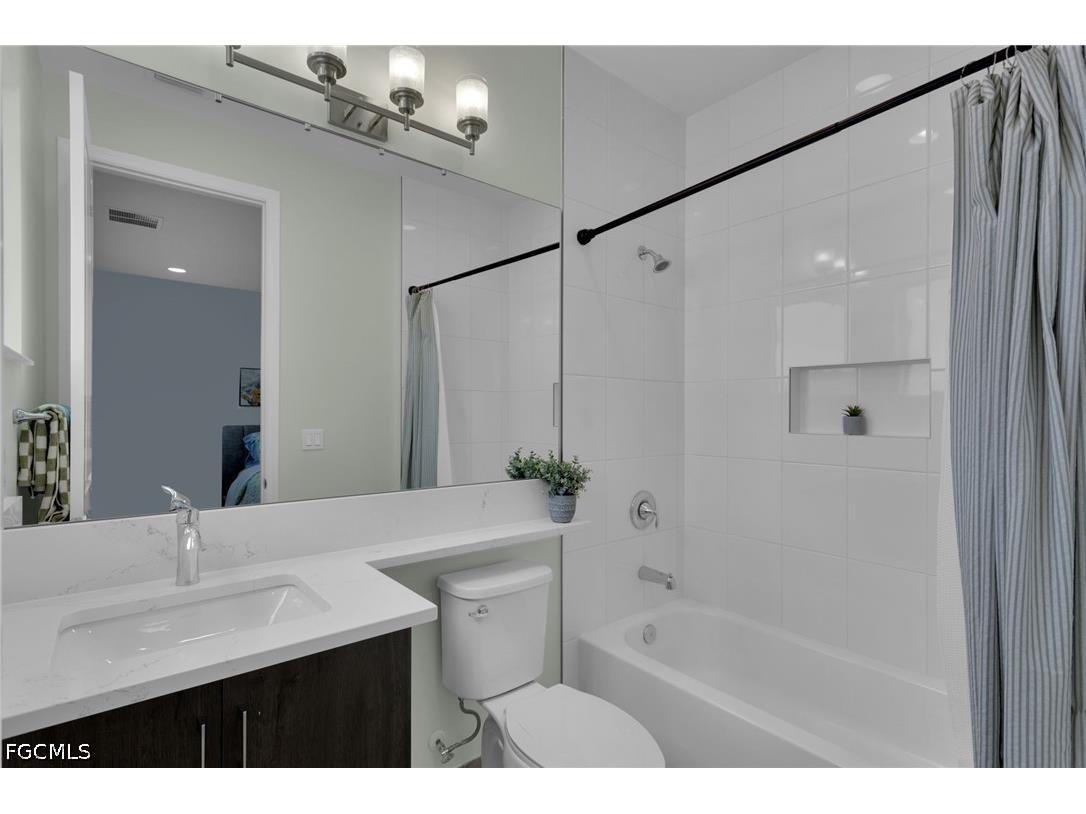 21108 Teak Tree Terrace Estero FL 33928 2026029452 image28