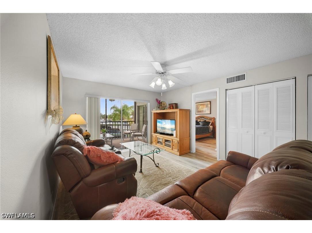 2111 Barkeley Lane #10 Fort Myers FL 33907 226018627 image7