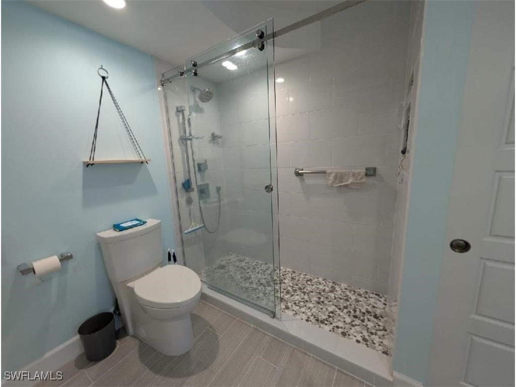 2111 Barkeley Lane #13 Fort Myers FL 33907 225046716 image6