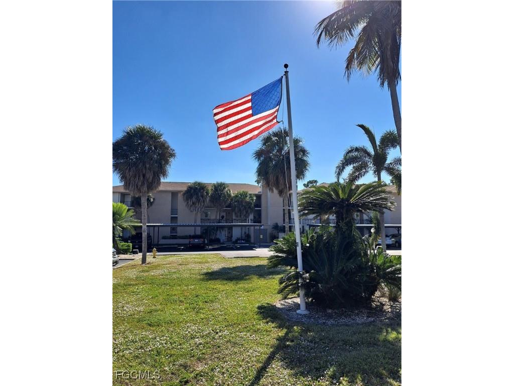 2111 Barkeley Lane #18 Fort Myers FL 33907 2025022891 image19
