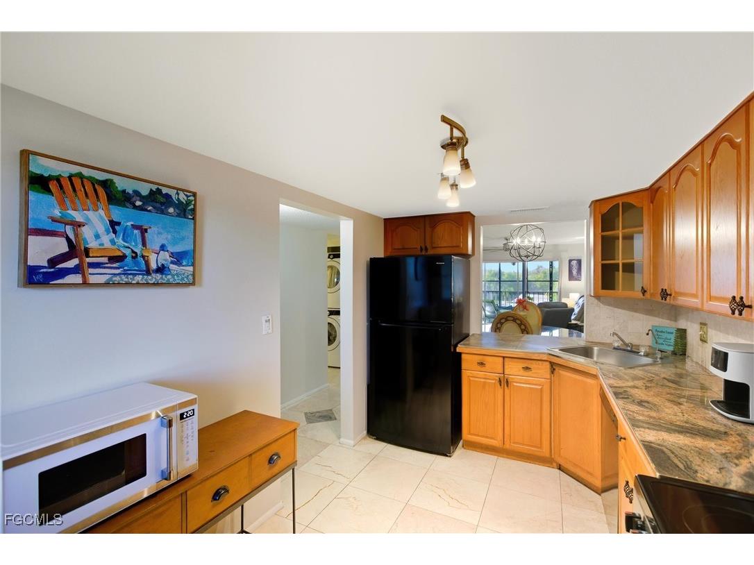 2111 Barkeley Lane #18 Fort Myers FL 33907 2025022891 image6