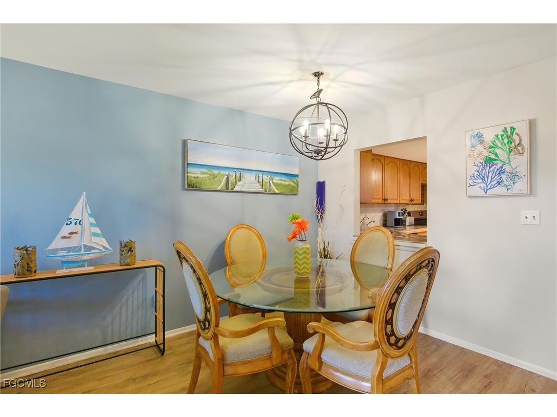 2111 Barkeley Lane #18 Fort Myers FL 33907 2025022891 image7