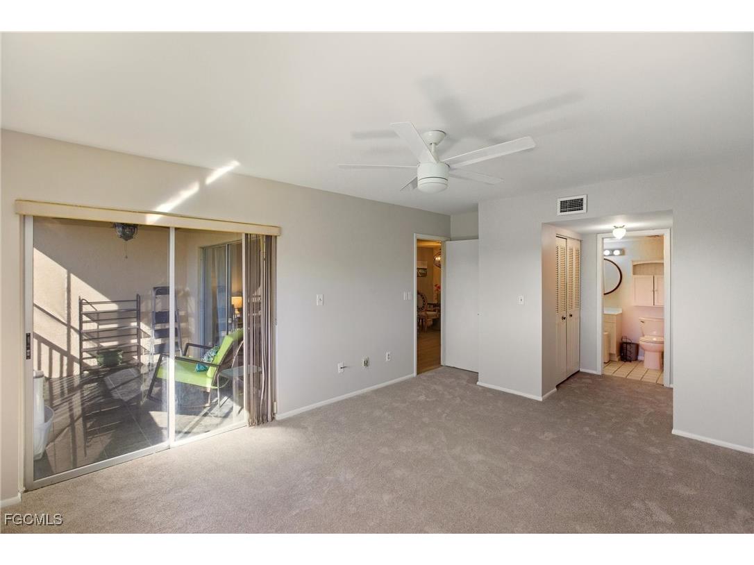 2111 Barkeley Lane #18 Fort Myers FL 33907 2025022891 image9