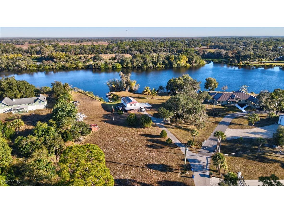 2111 Gardner Court Alva FL 33920 2026001519 image35