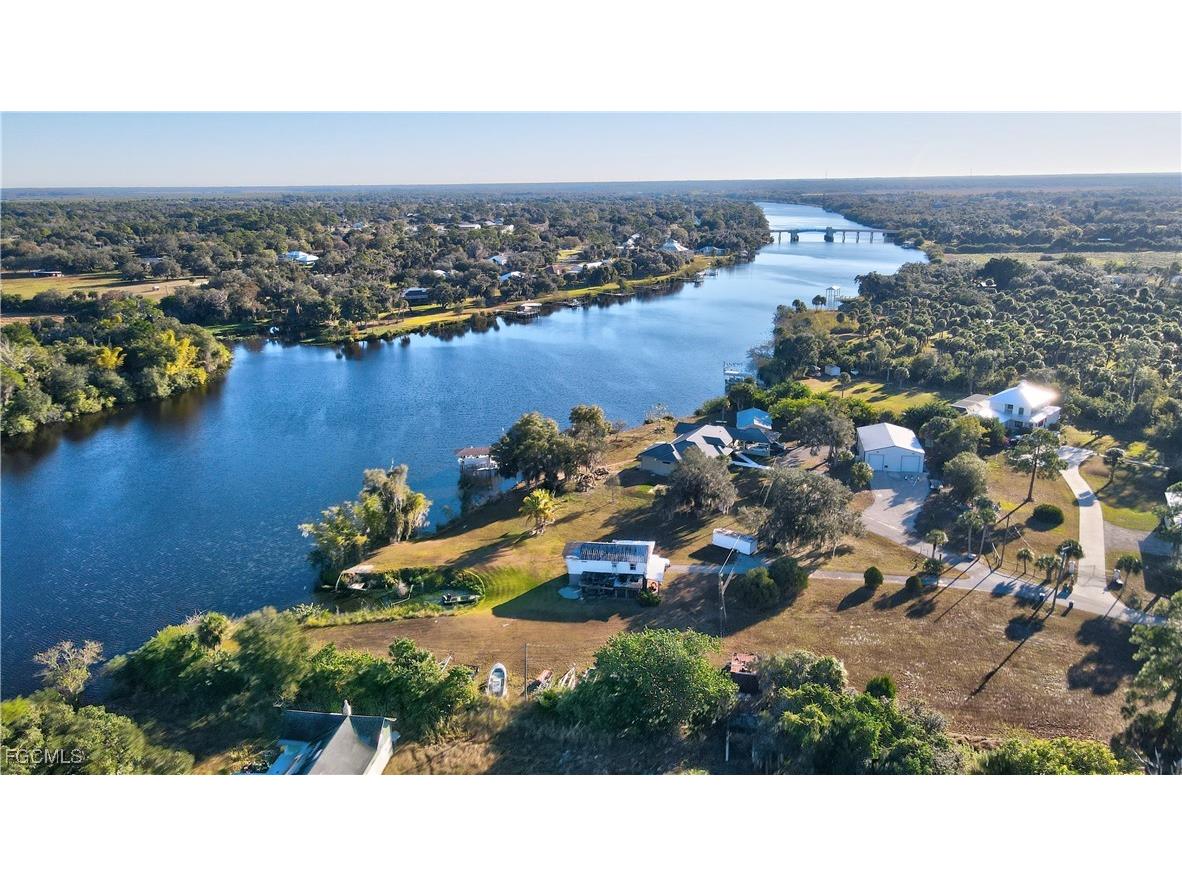 2111 Gardner Court Alva FL 33920 2026001519 image37