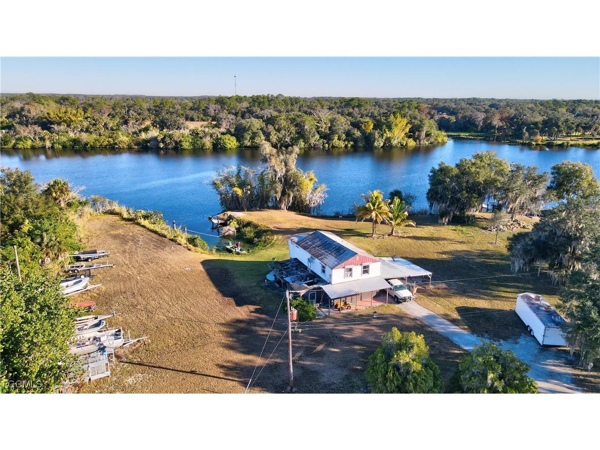 2111 Gardner Court Alva FL 33920 2026001519 image44