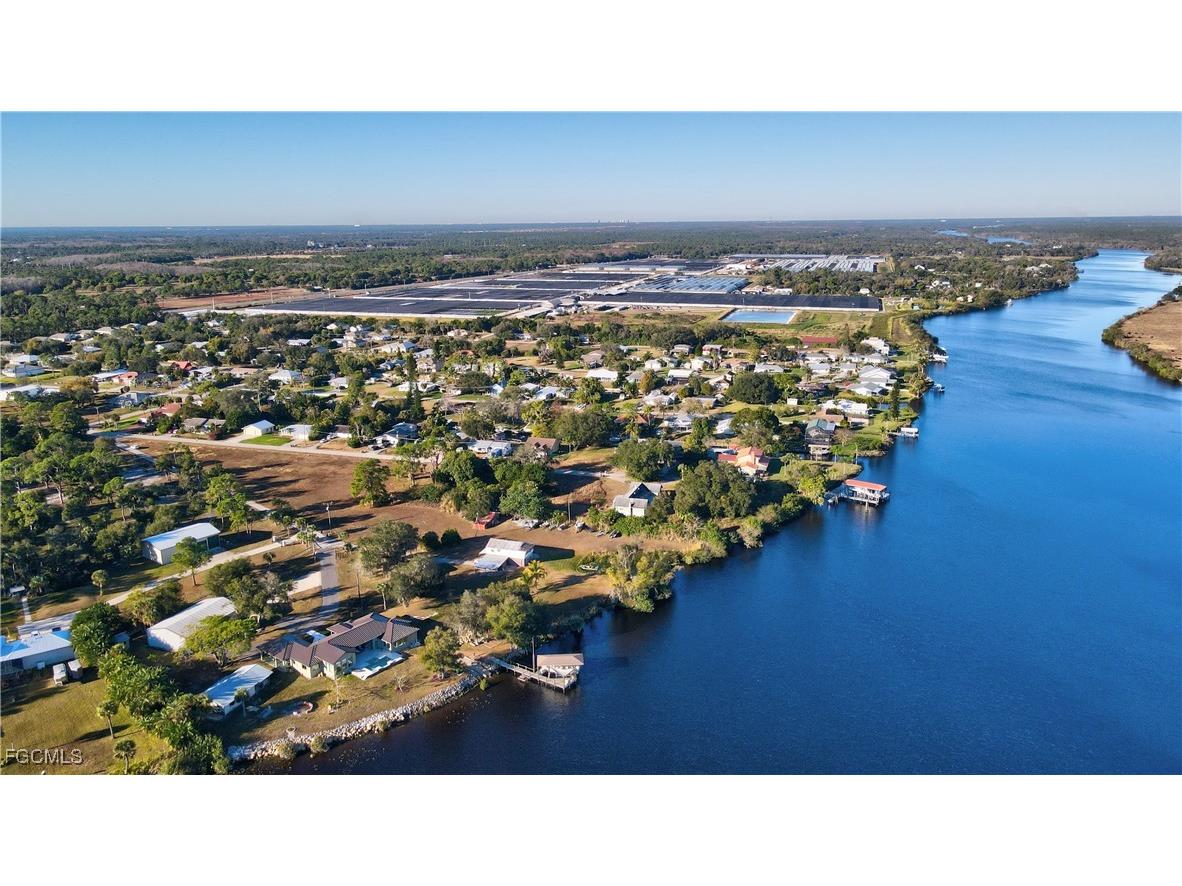2111 Gardner Court Alva FL 33920 2026001519 image46