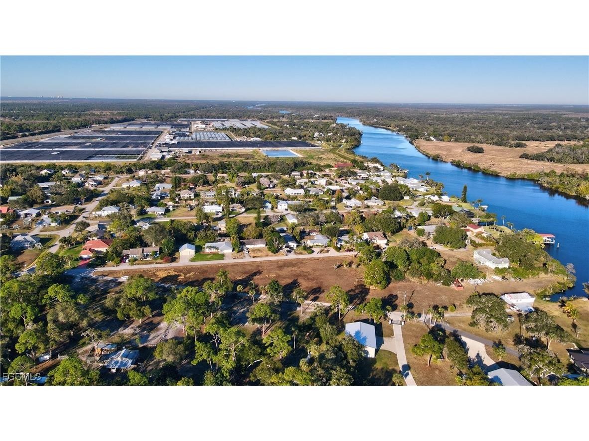 2111 Gardner Court Alva FL 33920 2026001519 image49