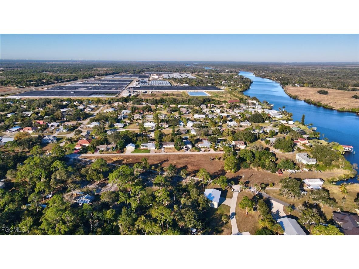 2111 Gardner Court Alva FL 33920 2026001519 image50