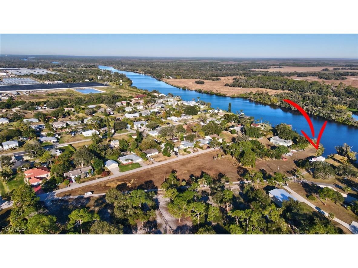 2111 Gardner Court Alva FL 33920 2026001519 image6