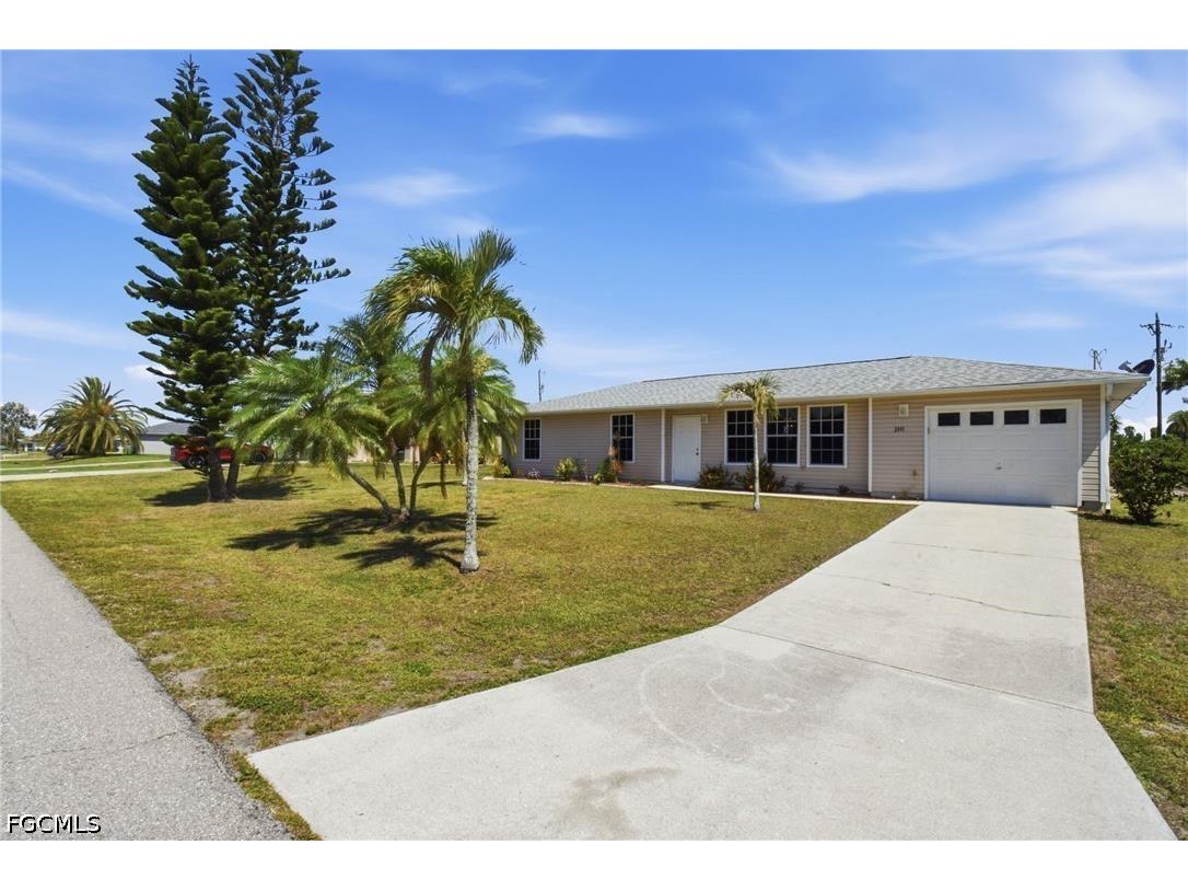2111 NE 25th Street Cape Coral FL 33909 2026019107 image2