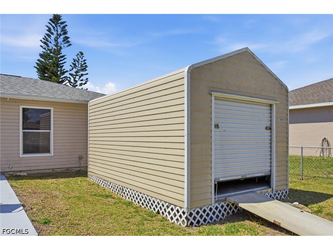 2111 NE 25th Street Cape Coral FL 33909 2026019107 image21