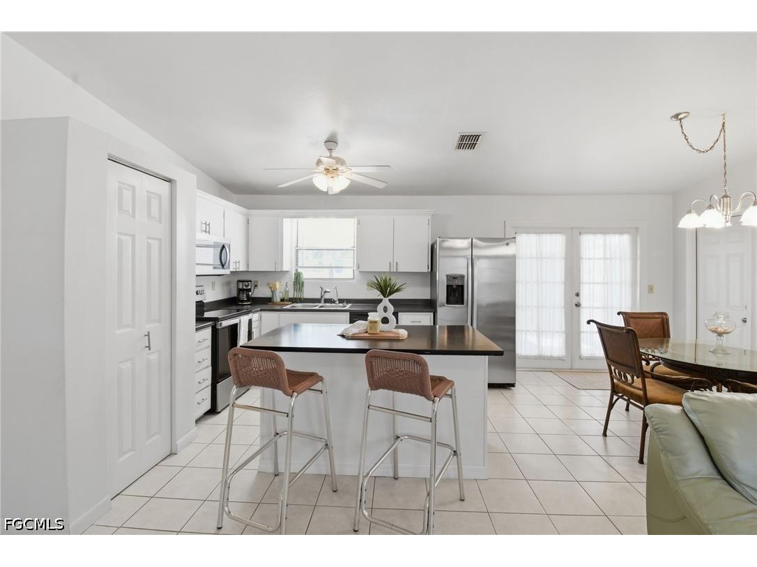 2111 NE 25th Street Cape Coral FL 33909 2026019107 image4