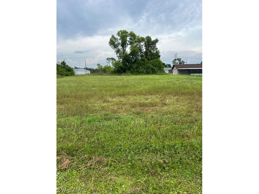 2111 NE 27th Terrace Cape Coral FL 33909 223076034 image1