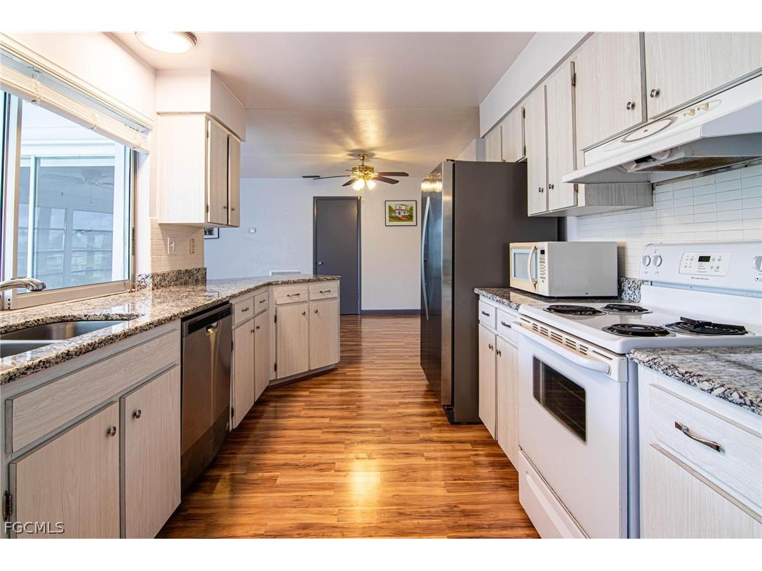 2112 Cornwallis Parkway Cape Coral FL 33904 2026008954 image13