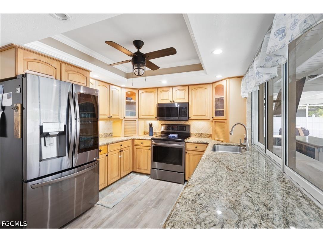 2112 Harvard Avenue Fort Myers FL 33907 2026026287 image5