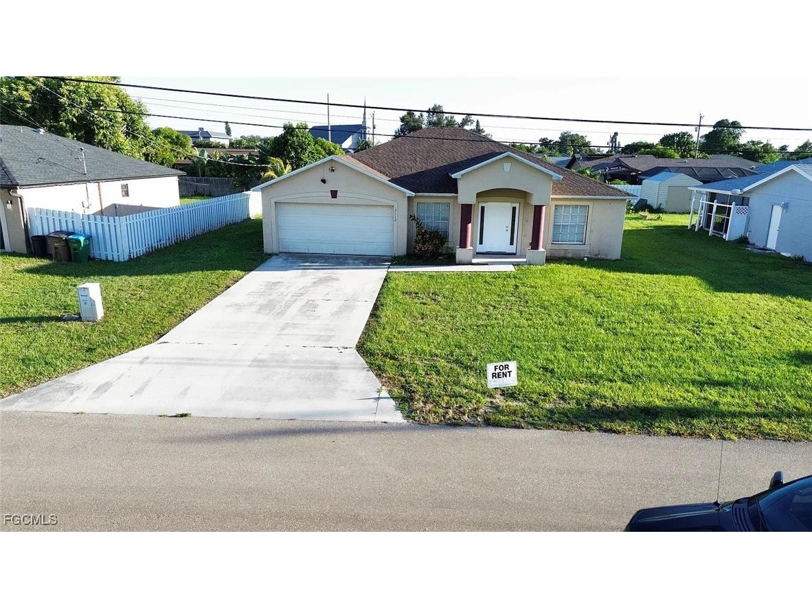 2112 NE 1st Street Cape Coral FL 33909 2025021997 image8