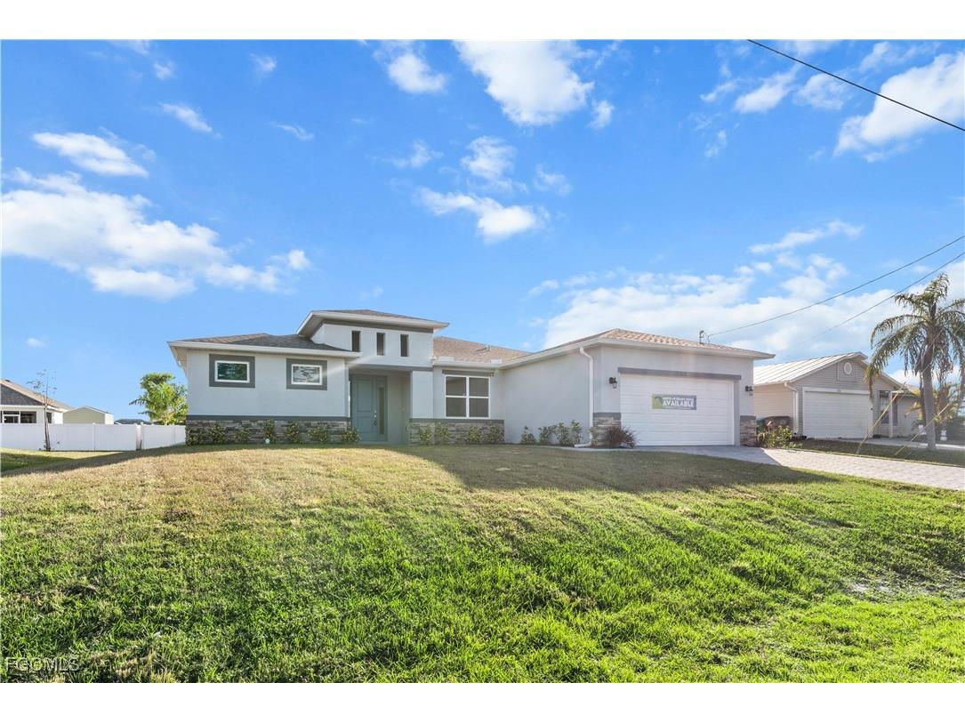 2112 NE 4th Place Cape Coral FL 33909 2025009765 image2