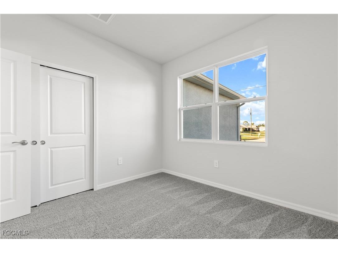 2112 NE 4th Place Cape Coral FL 33909 2025009765 image25