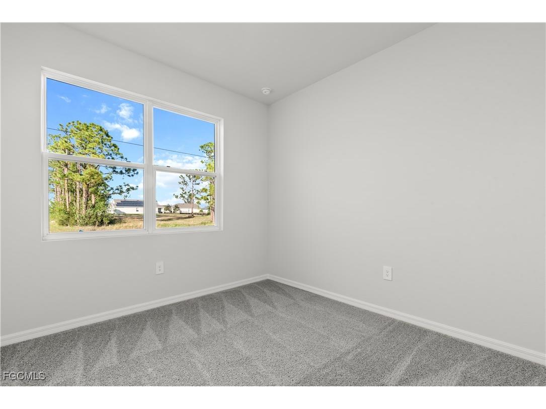 2112 NE 4th Place Cape Coral FL 33909 2025009765 image26