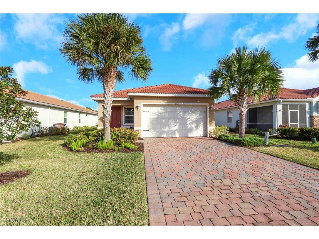 2112 Summersweet Drive Alva FL 33920 2026002980 image1