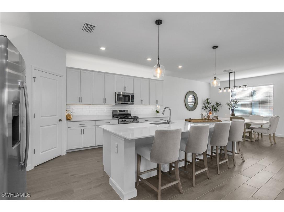 21123 Verawood Loop Estero FL 33928 225084913 image2