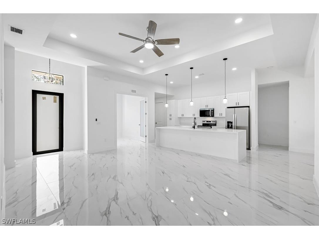 2113 Grayson Avenue Alva FL 33920 226006248 image1