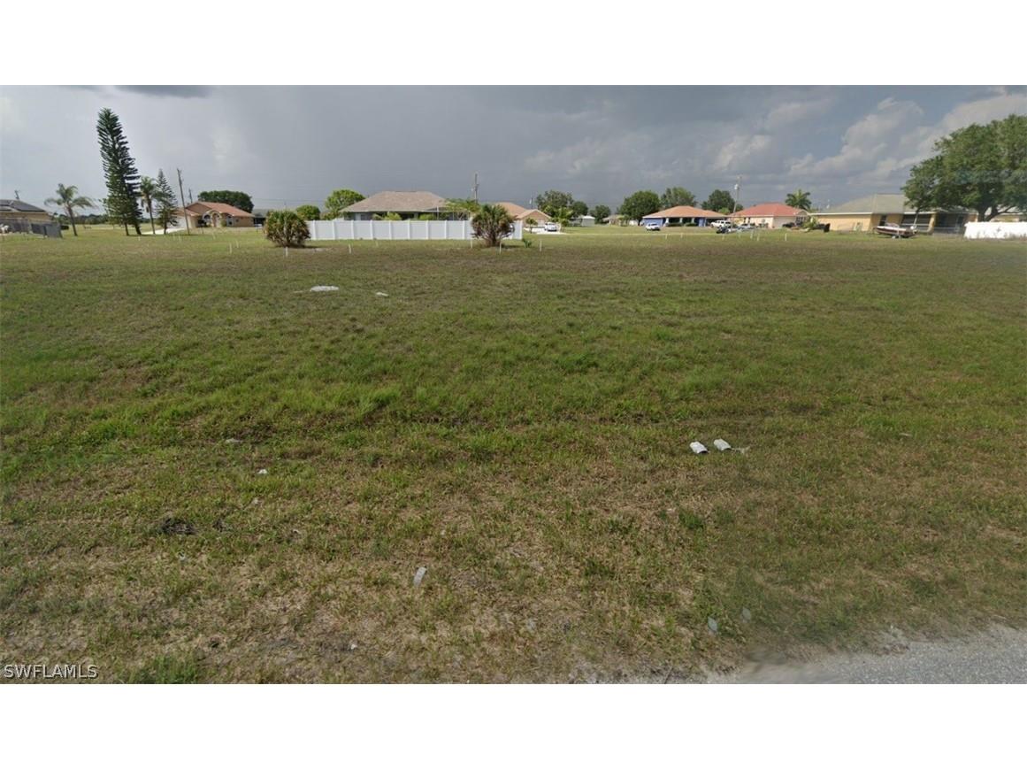 2113 NE 15th Street Cape Coral FL 33909 224058248 image1
