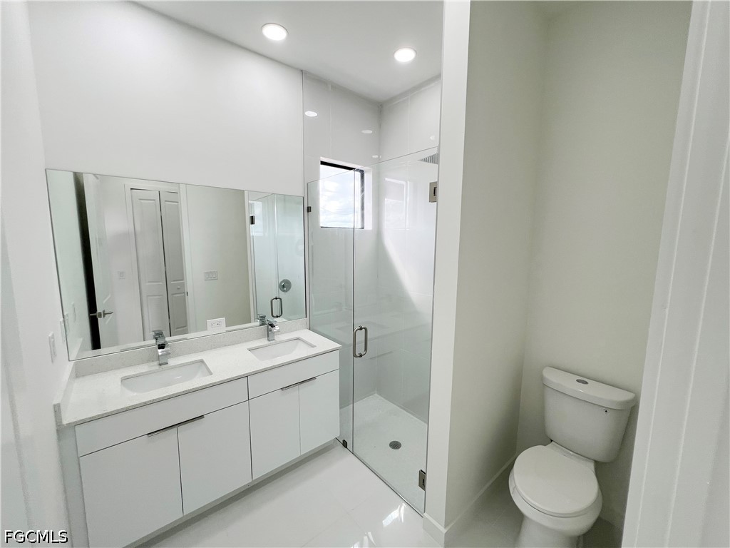 2113 NW 41st Avenue Cape Coral FL 33993 2026023829 image16