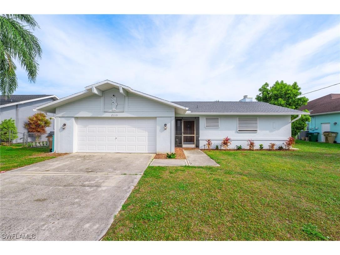 2113 SE 2nd Terrace Cape Coral FL 33990 224021569 image1