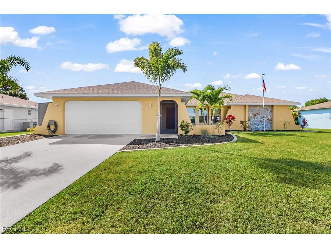 2114 Bolado Parkway Cape Coral FL 33990 2026007527 image1