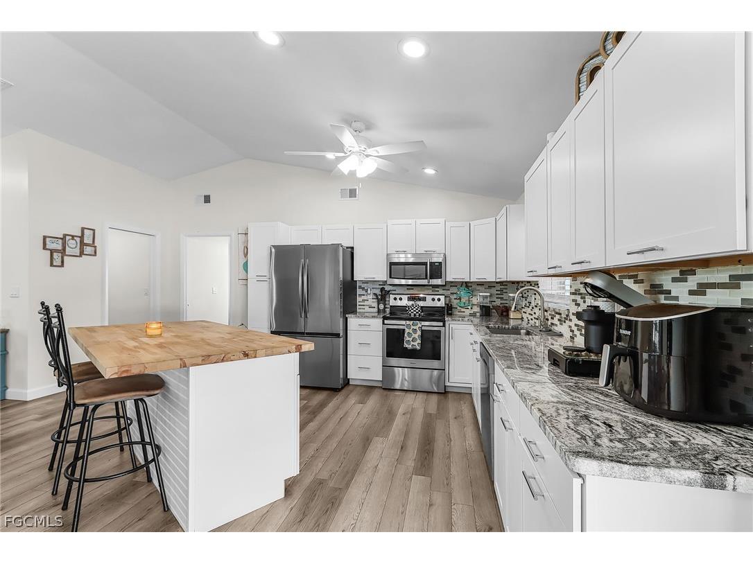 2114 Bolado Parkway Cape Coral FL 33990 2026007527 image12