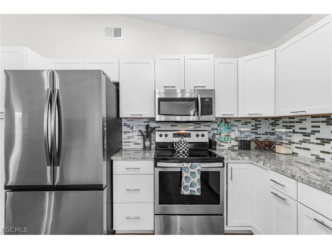 2114 Bolado Parkway Cape Coral FL 33990 2026007527 image14