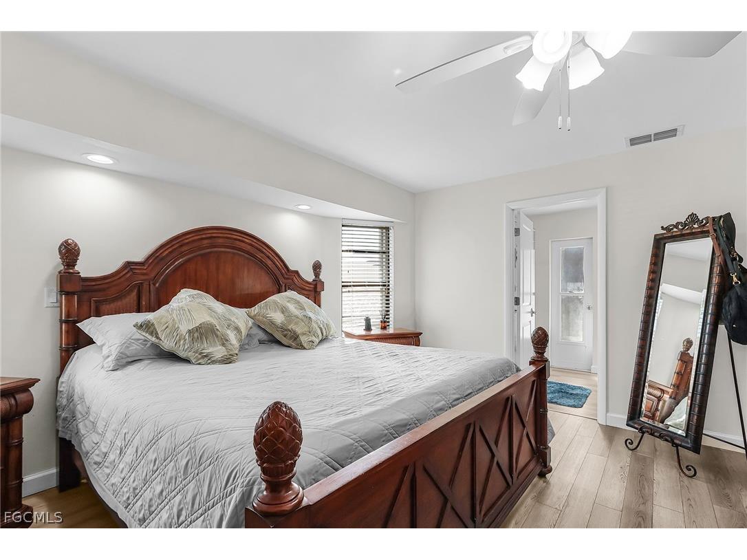 2114 Bolado Parkway Cape Coral FL 33990 2026007527 image19